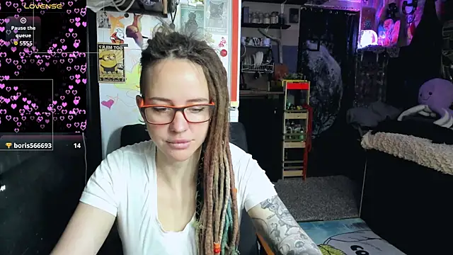 LisaFoxy_yのライブXXXチャット