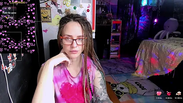 LisaFoxy_y Adlı Modelin Web Kamerası Şovu