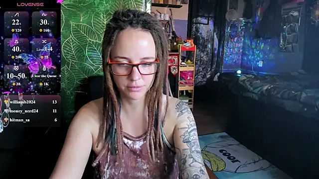 LisaFoxy_y live XXX chat