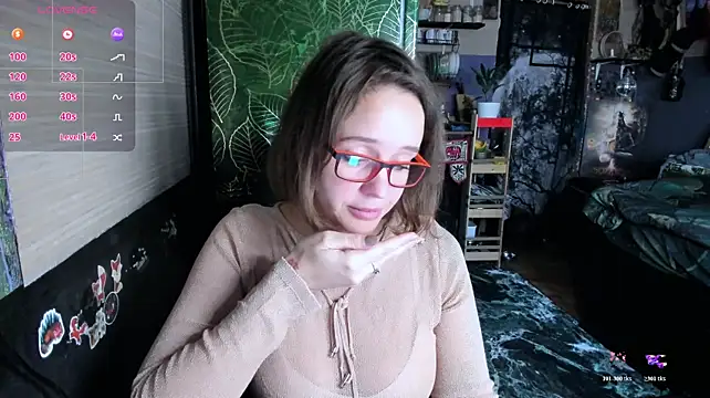 LisaFoxy_y Chat XXX live