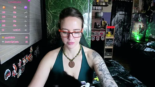 Chatroom XXX en direct de LisaFoxy_y