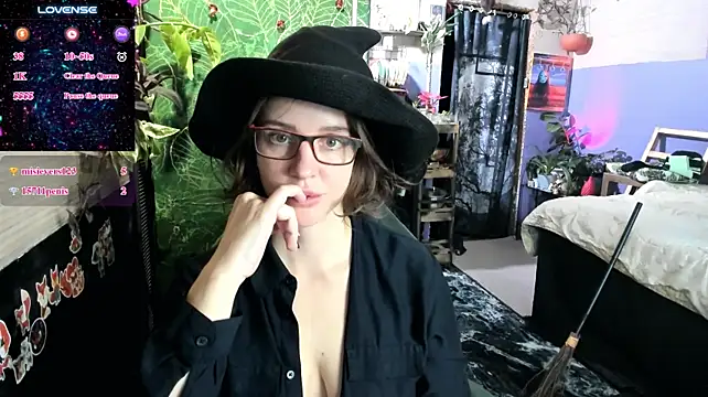LisaFoxy_y 라이브 XXX 채팅
