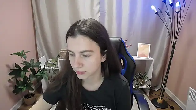 Živá chatovací místnost MistyBree