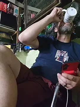ultimateBWC Show in webcam