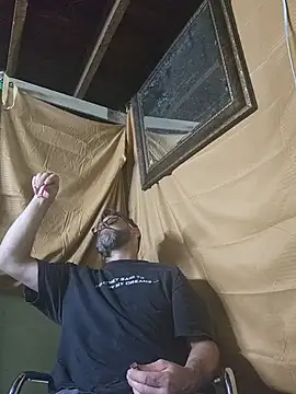 ultimateBWC webkamerás műsora