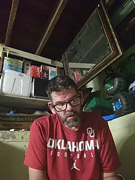ultimateBWC Show in webcam