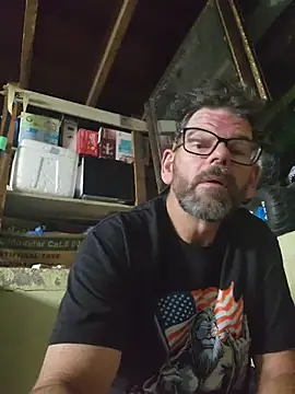 ultimateBWC Show in webcam