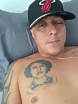 Show Webcam de DoggiiDick