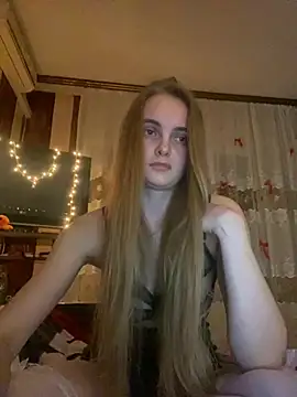 Chatroom XXX en direct de LunaVey