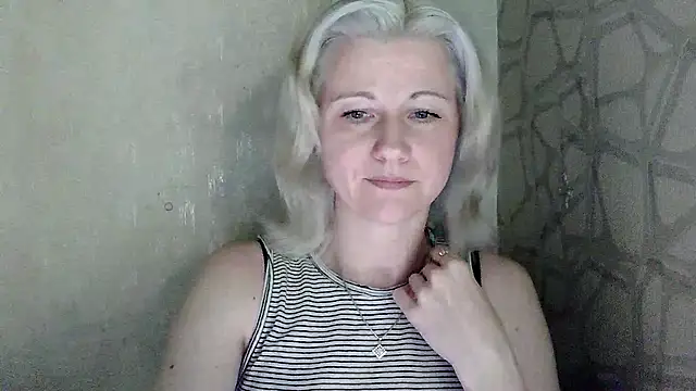 Pokazy przed kamerką – Katerina-Kissa
