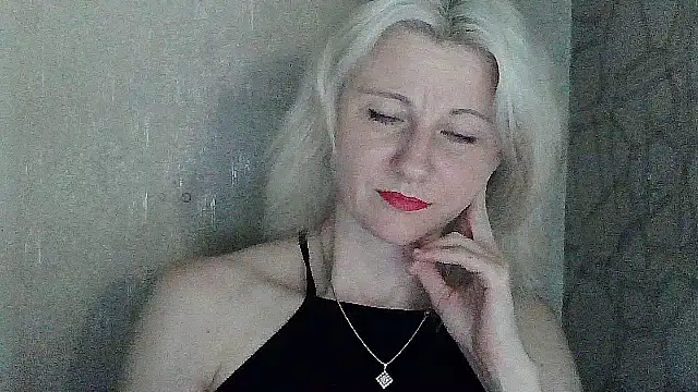Katerina-Kissa – Kamerová šou