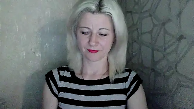 Show de webcam de Katerina-Kissa