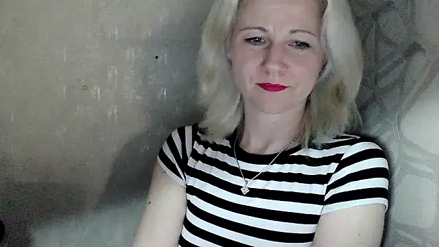 Katerina-Kissa 网络视讯表演