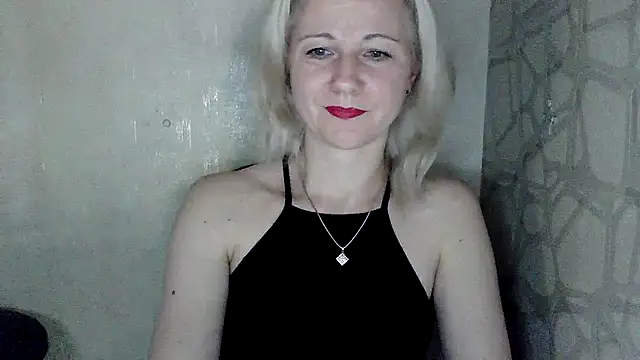 Živá chatovací místnost Katerina-Kissa