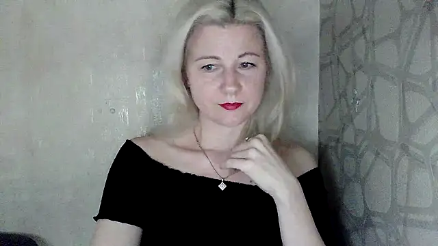 عرض كام Katerina-Kissa