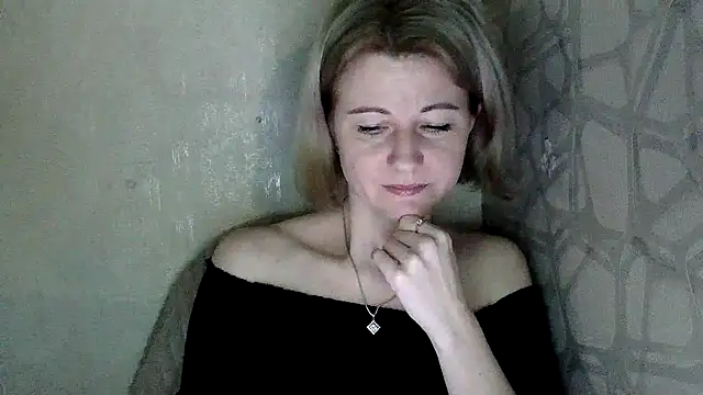 عرض كام Katerina-Kissa
