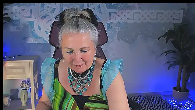 XXX chat uživo modela LilaMaharani