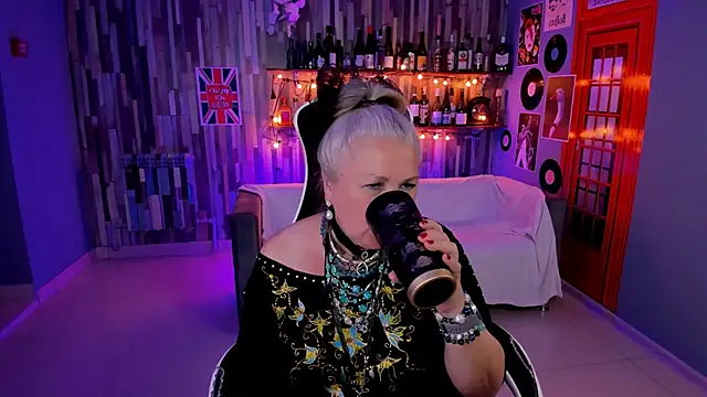 Show de LilaMaharani na webcam