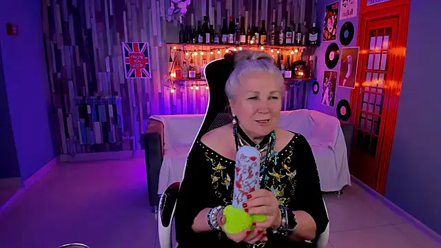 Chat +18 de LilaMaharani ao vivo