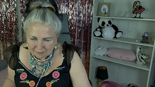 LilaMaharani's Live XXX Chat