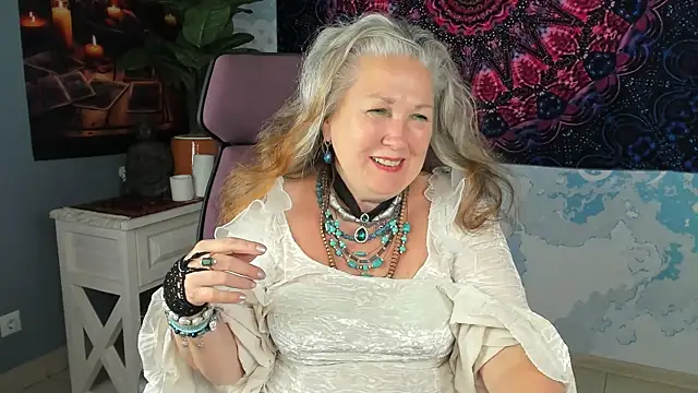 LilaMaharani's Live XXX Chat