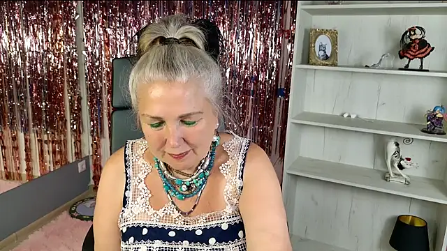 LilaMaharani Adlı Modelin Canlı XXX Sohbeti