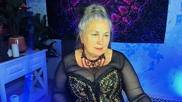 LilaMaharani's Live XXX Chat