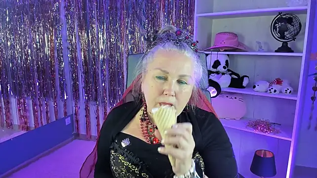 LilaMaharani Webcam-Show