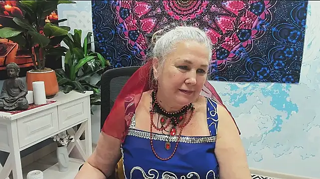 LilaMaharani Chat XXX in diretta