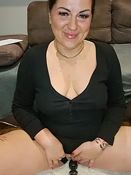 Show modela Sweetcheery1234 na web-kameri