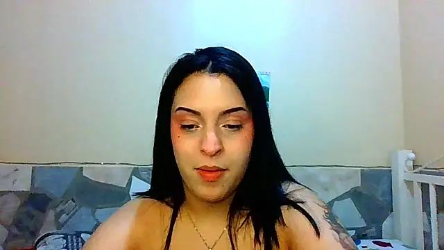 Athenasnew's Live XXX Chat