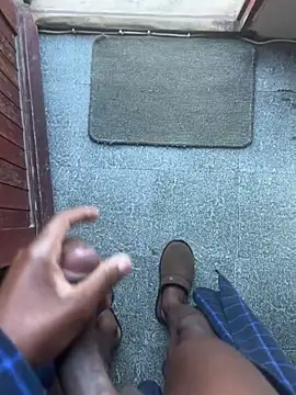 Pertunjukan Kamera Web BumbleBee84