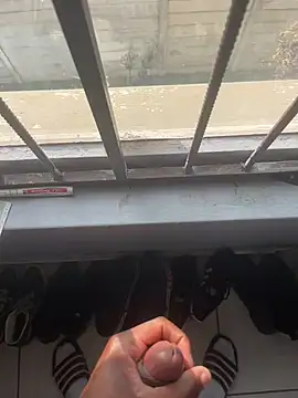 BumbleBee84 Webcam-Show