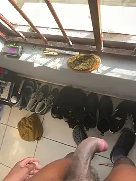 BumbleBee84's Webcam Show