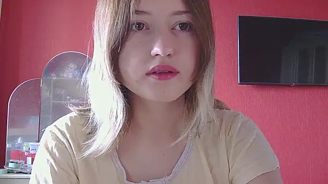Beloved_Mary Adlı Modelin Canlı XXX Sohbeti