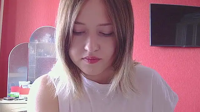 Beloved_Mary Adlı Modelin Canlı XXX Sohbeti