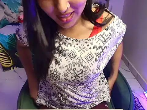 Pertunjukan Kamera Web Hot-kavya