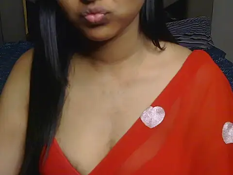 Pokazy przed kamerką – Hot-kavya