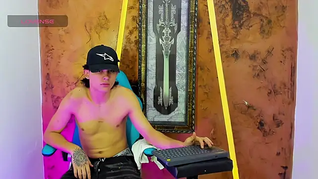 monky_0002 webcam show