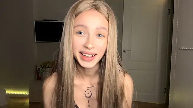 ClonedAge webcam show