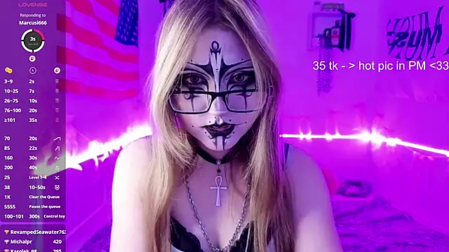 Webkamerová show CucKuhta