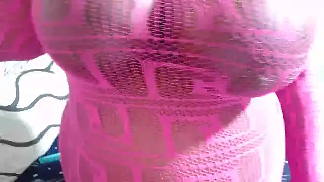 CyanBitchのライブXXXチャット