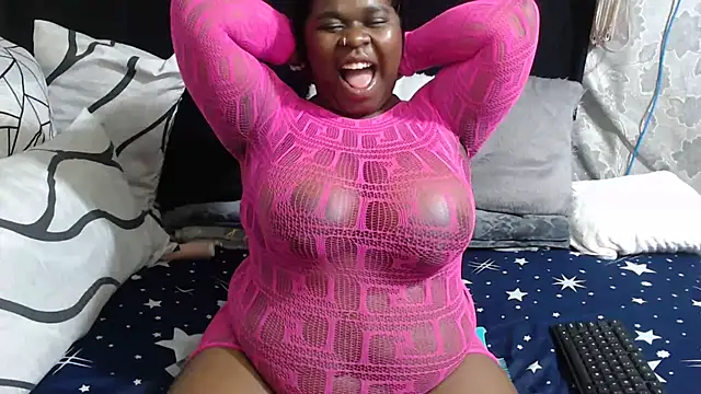 CyanBitch Live XXX-chat