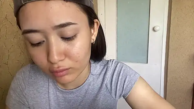 Živý XXX chat YourMiIa