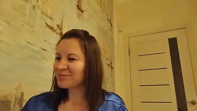 LaraHarper: δωμάτιο απευθείας συνομιλίας