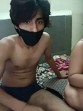 blacky_bby Chat XXX in diretta