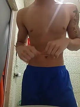 man__clear Pertunjukan Webcam