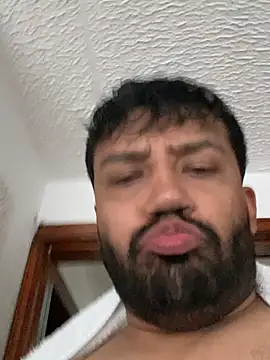 leonartho223 Webcam Show