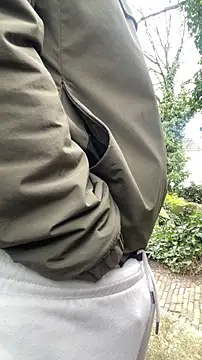 TitanNoir Show in webcam