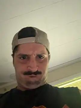 PoundedCajunGuy93's Webcam Show